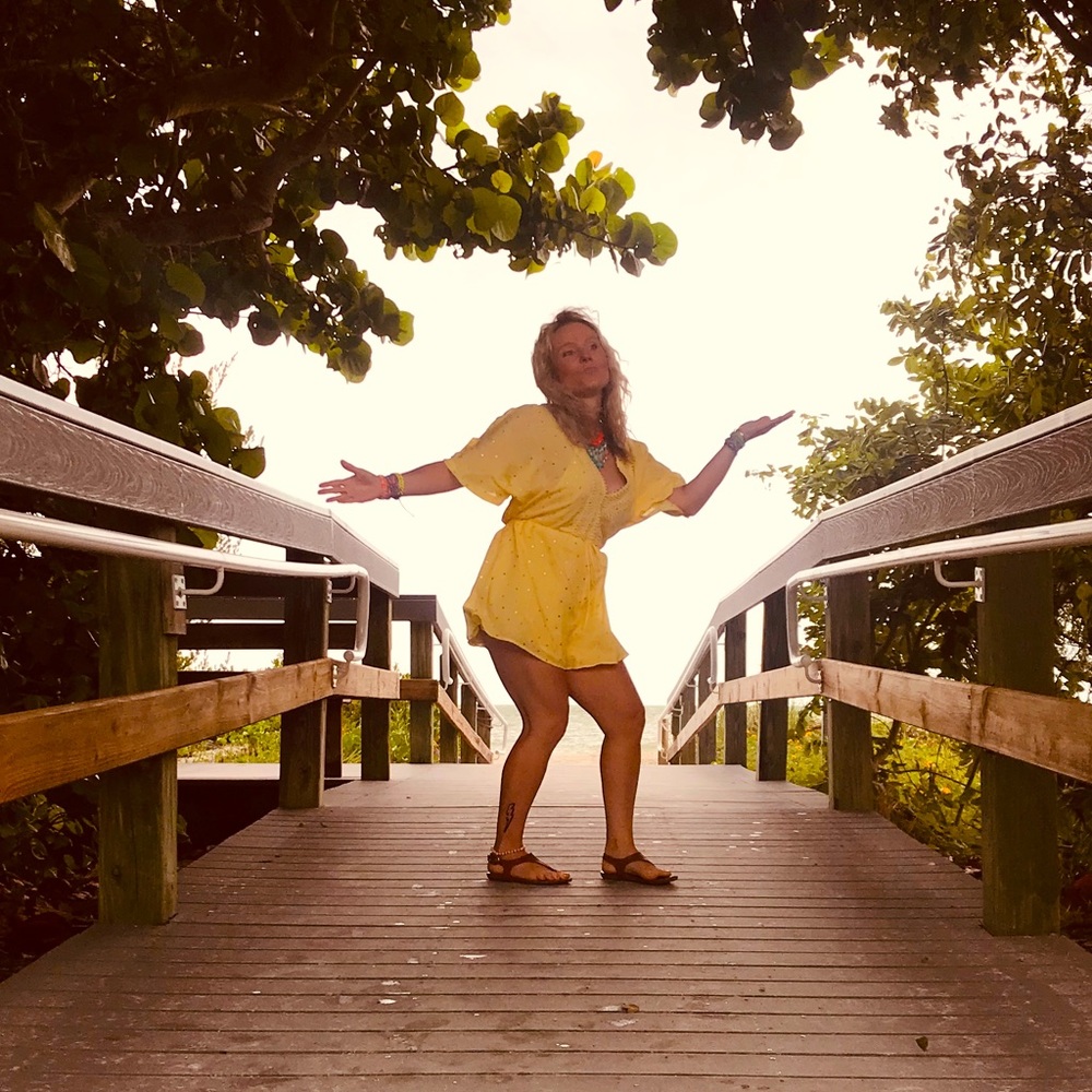 Meet your Posher, Danielle